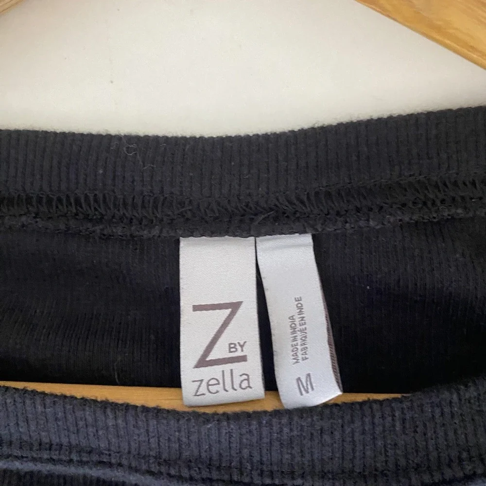 Z by Zella Womens M Long Sleeve Black See Thru Open Back Cut Out Top Soft‎ EUC